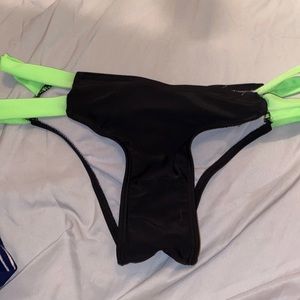 Swimsuit bottom